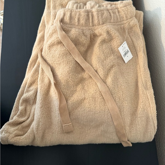 reverse cozy fleece joggers GAP - Picture 3 of 5
